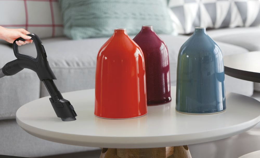 Aspirapolvere Hoover HP720PET 011 a Traino Senza Sacco con Filo 800W