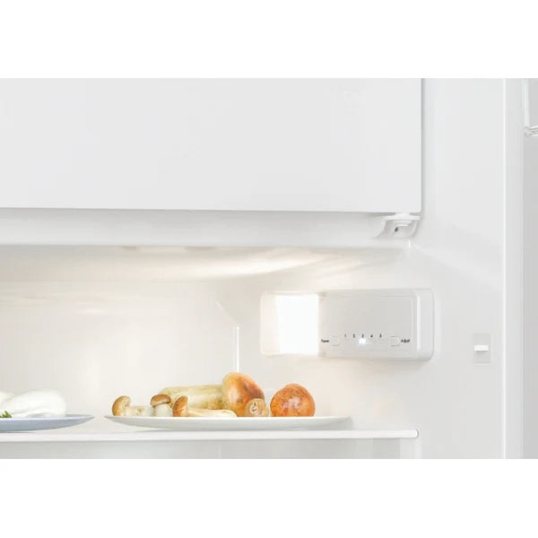 Frigorifero monoporta Candy CM4SE68W 82,6 cm sottotavolo statico ventilato con congelatore Classe E