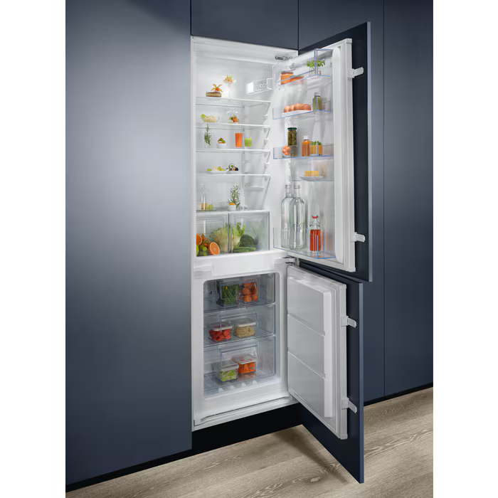 Frigorifero Electrolux ENT6NE18S1 600 TwinTech Total No Frost 257L Classe E FastFreeze LED