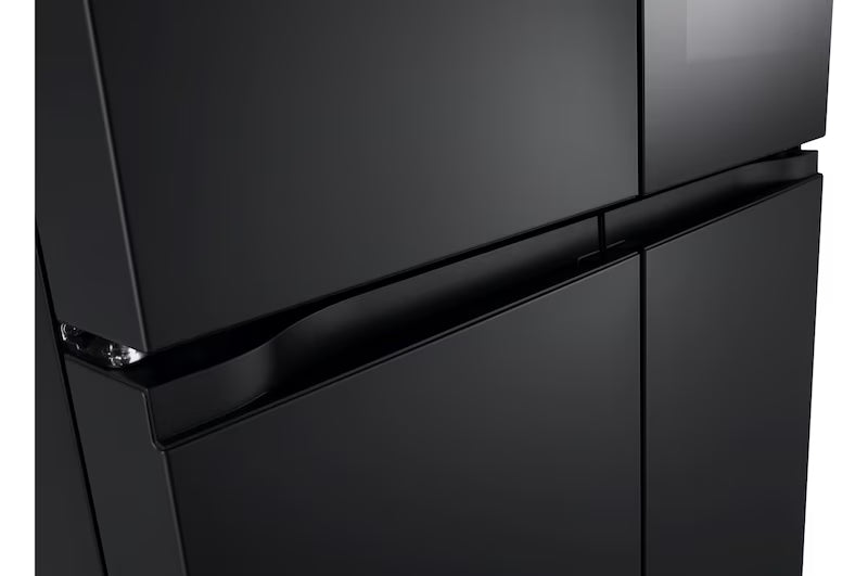 Frigorifero Quattro porte LG GMV860EPDE InstaView Slim – 530 L, Classe E, Total No Frost, Wi-Fi
