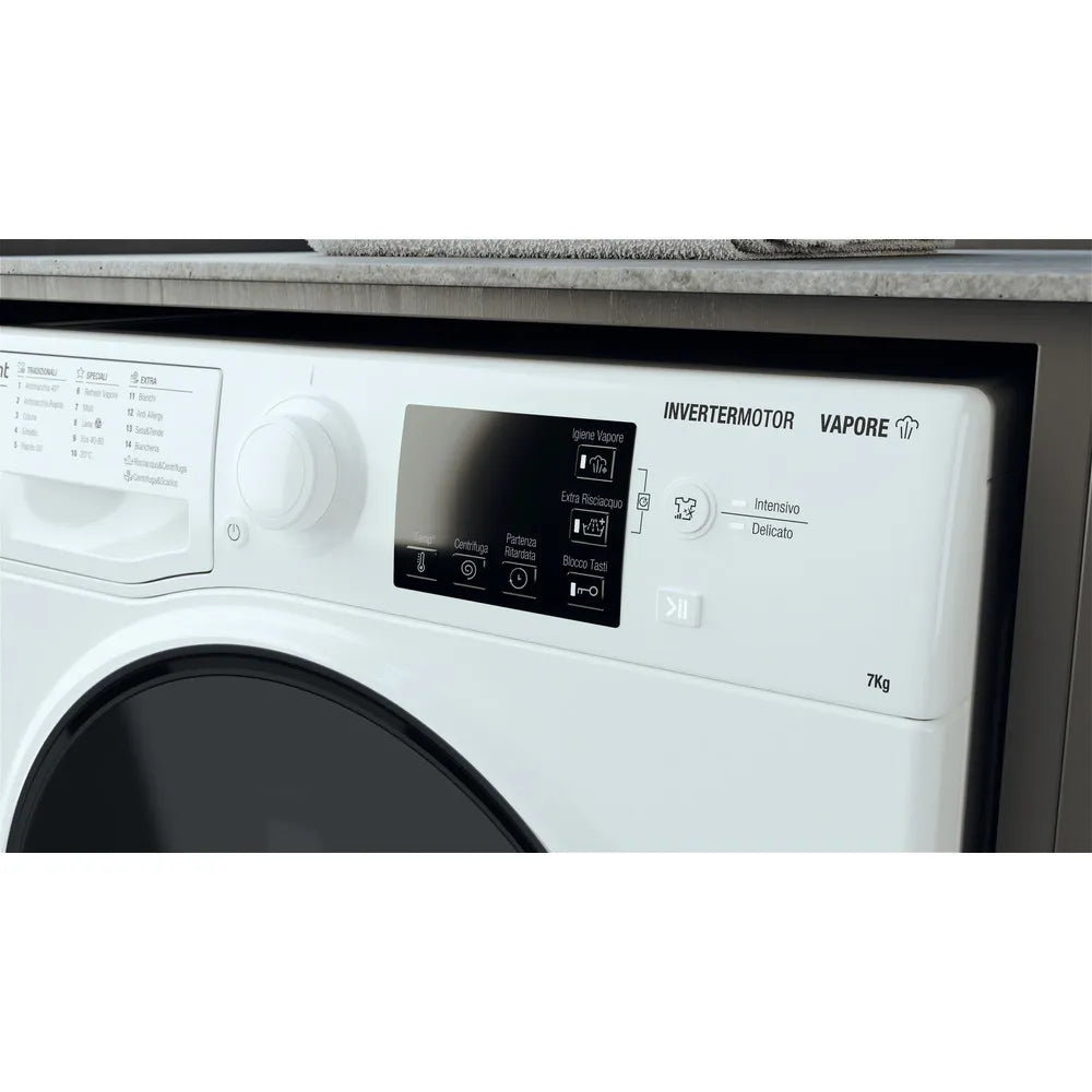 Lavatrice Hotpoint Ariston RSSG 725 D IT Slim  7 kg 1200 giri Classe B Libera Installazione