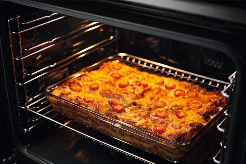 Cucina Electrolux LKR620066X Piano Cottura In Vetroceramica Forno Elettrico Colore Inox Classe A