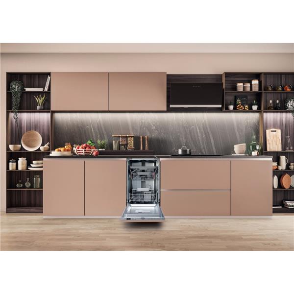 Lavastoviglie Hotpoint Ariston HSIC3M27CS da incasso, Slim 45 cm 10 Coperti Argento Classe E