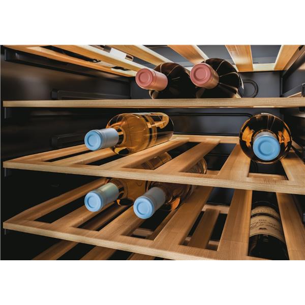 Cantinetta Vini Candy CWC 200 EELW/NF 81 Bottiglie Libera Installazione Classe G