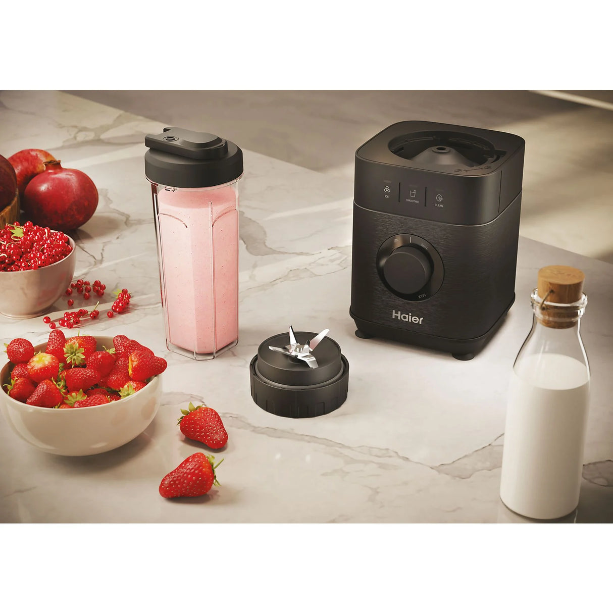 Frullatore Haier HBL5B2 011 Con Bicchiere 1200W 6 Lame in Acciaio I-Master Serie 5