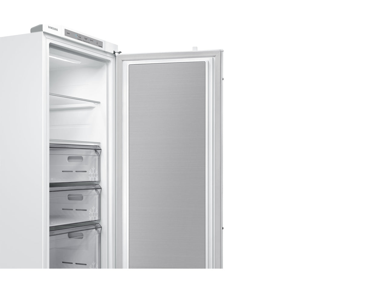 Freezer Monoporta Samsung BRZ22700EWW da Incasso 178 cm Total No Frost 218L Wi-Fi SmartThings Classe E